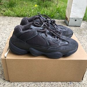 Yeezy 500 Utility Black